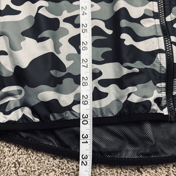Russel Black Camo Windbreaker Size XL - Picture 12 of 12